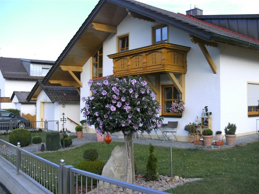 Ferienwohnungen Malz Blaibach エクステリア 写真